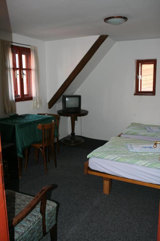 Hotel Novopacké Sklepy Nová Paka Habitación foto