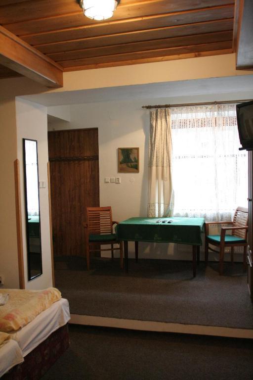 Hotel Novopacké Sklepy Nová Paka Habitación foto