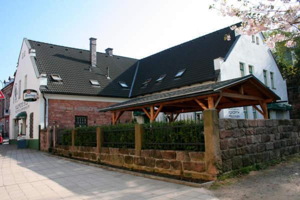 Hotel Novopacké Sklepy Nová Paka Exterior foto